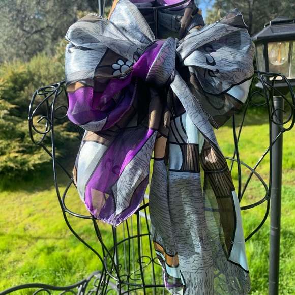 Picasso print silky long sheer scarf in shades of blue on black,HP25 - Picture 7 of 14